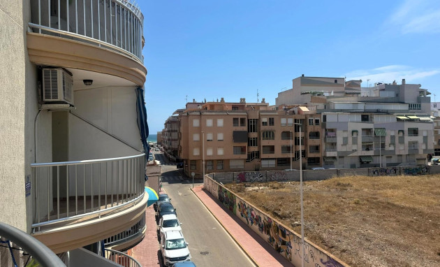 Herverkoop - Apartment - Torrevieja - La Mata pueblo