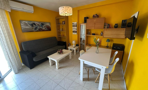 Herverkoop - Apartment - Torrevieja - La Mata pueblo