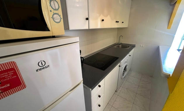 Herverkoop - Apartment - Torrevieja - La Mata pueblo