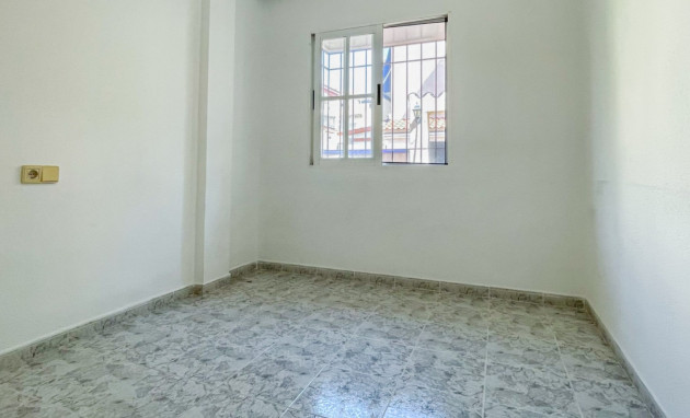 Herverkoop - Apartment - Orihuela Costa - Playa Flamenca