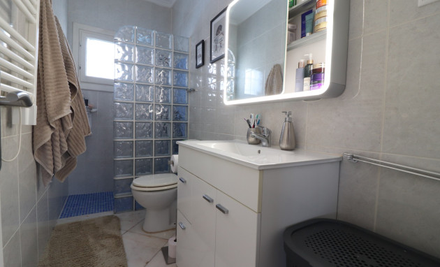 Herverkoop - Detached Villa - Orihuela Costa - Villamartin