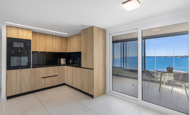Herverkoop - Apartment - Orihuela Costa - Punta Prima