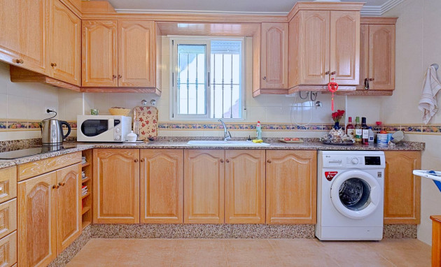 Herverkoop - Detached Villa - Orihuela Costa - Punta Prima