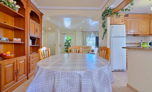 Herverkoop - Detached Villa - Orihuela Costa - Punta Prima
