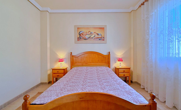 Herverkoop - Detached Villa - Orihuela Costa - Punta Prima
