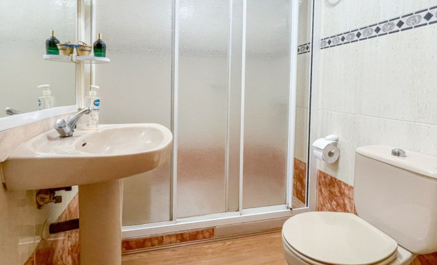 Herverkoop - Apartment - Torrevieja - Playa Acequion