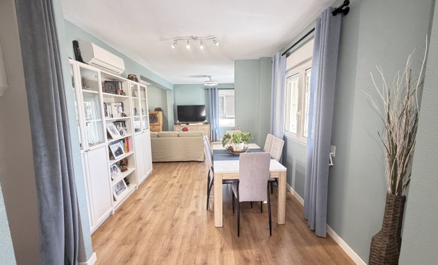 Herverkoop - Detached Villa - Orihuela Costa - Villamartin