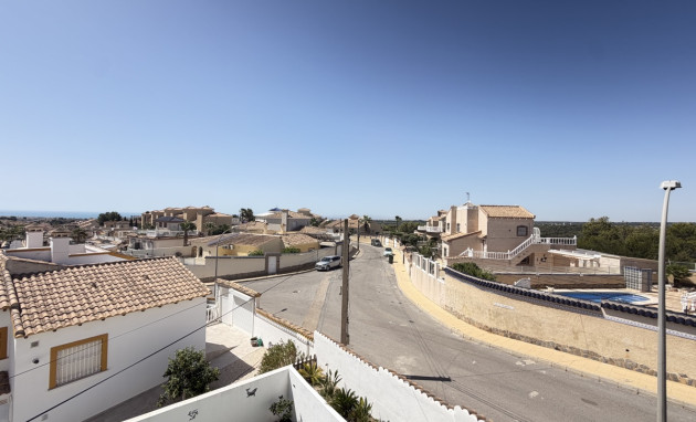 Herverkoop - Detached Villa - Orihuela Costa - Villamartin