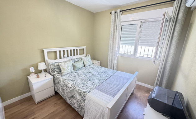 Herverkoop - Detached Villa - Orihuela Costa - Villamartin