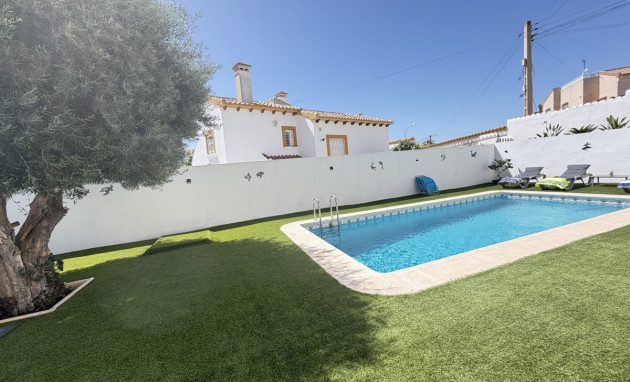 Herverkoop - Detached Villa - Orihuela Costa - Villamartin