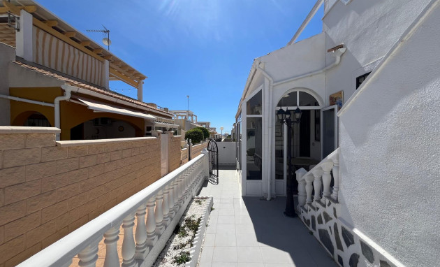 Herverkoop - Quad Villa - Orihuela Costa - Punta Prima