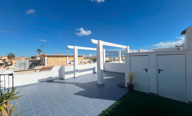 Herverkoop - Quad Villa - Orihuela Costa - Punta Prima
