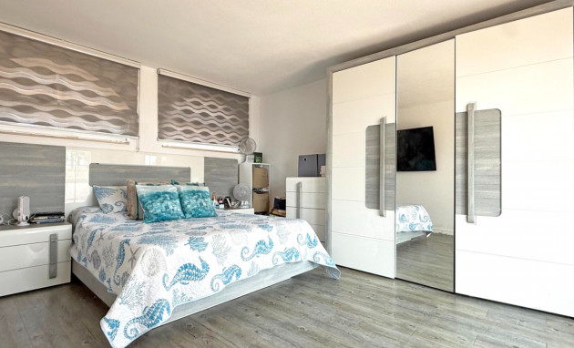 Herverkoop - Detached Villa - Orihuela Costa - Villamartin
