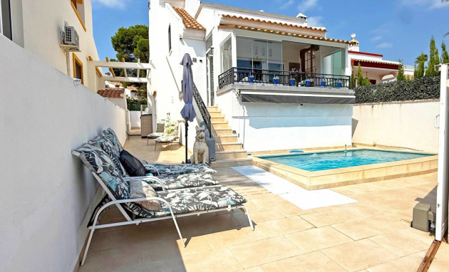 Herverkoop - Detached Villa - Orihuela Costa - Villamartin
