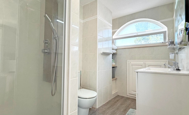 Herverkoop - Detached Villa - Orihuela Costa - Villamartin