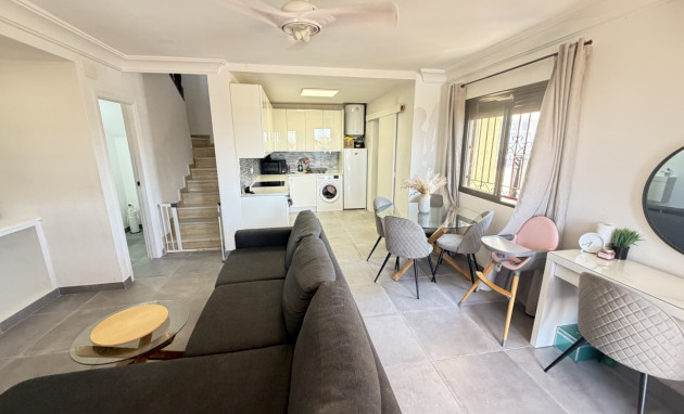Herverkoop - Detached Villa - Orihuela Costa - Villamartin
