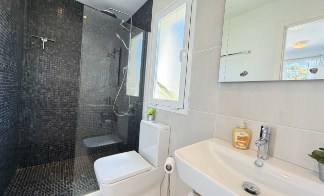 Herverkoop - Detached Villa - Orihuela Costa - Mil Palmeras