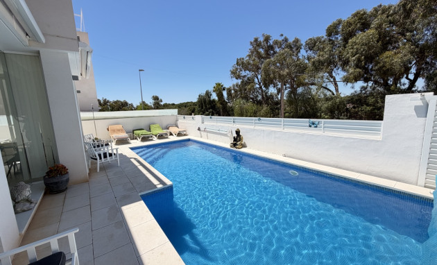 Herverkoop - Detached Villa - Orihuela Costa - Mil Palmeras