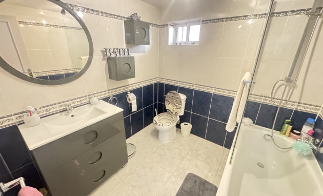 Herverkoop - Detached Villa - Orihuela Costa - Villamartin