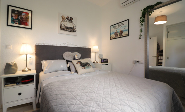 Herverkoop - Detached Villa - Orihuela Costa - Villamartin