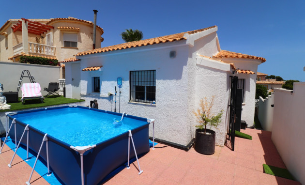 Herverkoop - Detached Villa - Orihuela Costa - Villamartin