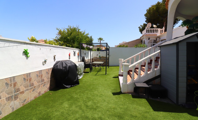 Herverkoop - Detached Villa - Orihuela Costa - Villamartin