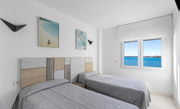 Herverkoop - Apartment - Orihuela Costa - Punta Prima