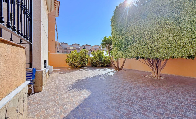 Herverkoop - Detached Villa - Orihuela Costa - Punta Prima