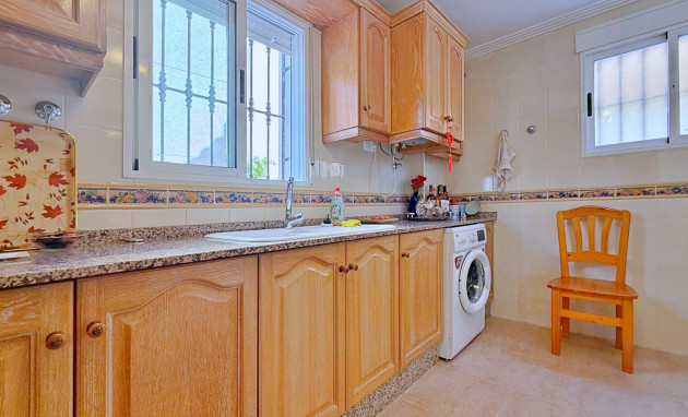 Herverkoop - Detached Villa - Orihuela Costa - Punta Prima