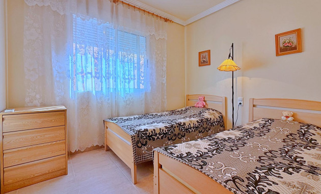 Herverkoop - Detached Villa - Orihuela Costa - Punta Prima