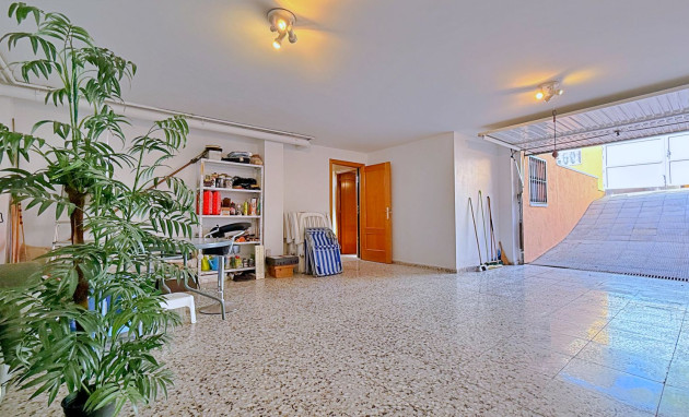 Herverkoop - Detached Villa - Orihuela Costa - Punta Prima