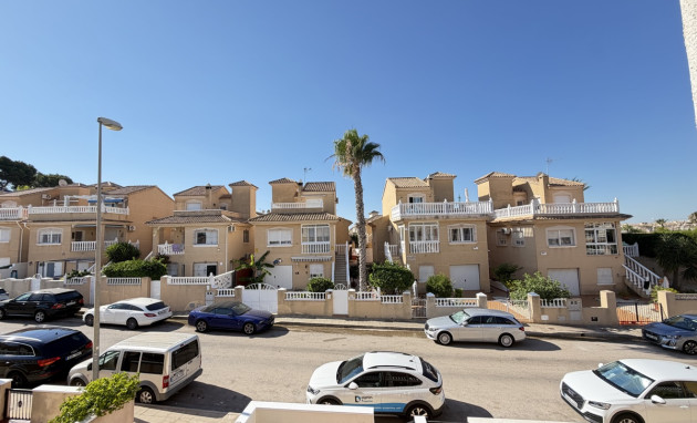 Revente - Apartment - Orihuela Costa - Villamartin
