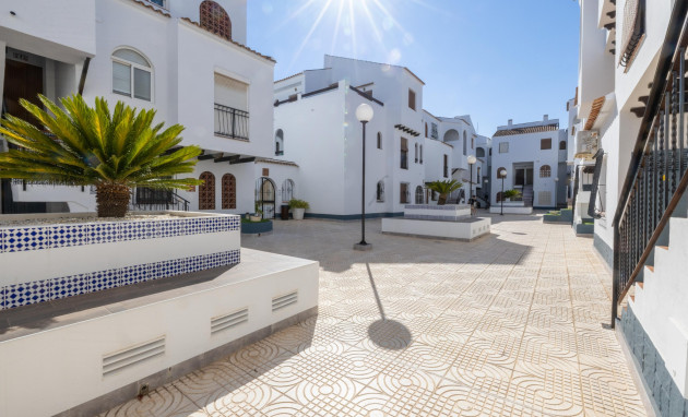 Herverkoop - Apartment - Torrevieja - Playa Los Naufragos