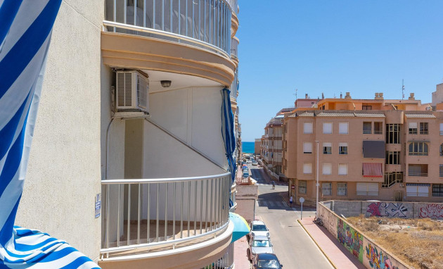 Herverkoop - Apartment - Torrevieja - La Mata pueblo