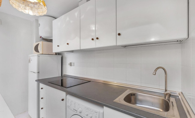 Herverkoop - Apartment - Torrevieja - La Mata pueblo