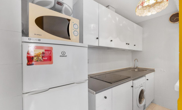 Herverkoop - Apartment - Torrevieja - La Mata pueblo