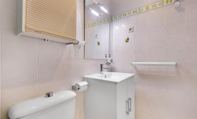 Herverkoop - Apartment - Torrevieja - La Mata pueblo