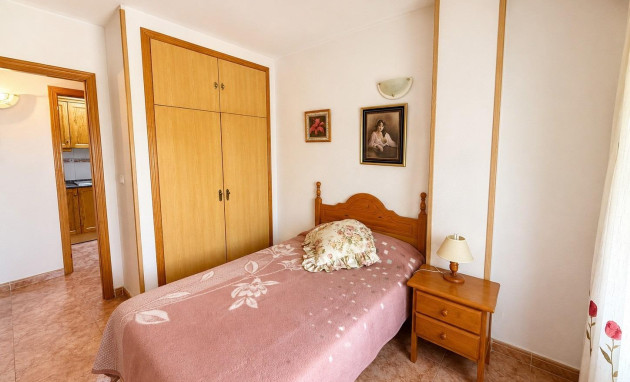 Resale - Apartment - Torrevieja - Estacion de autobuses