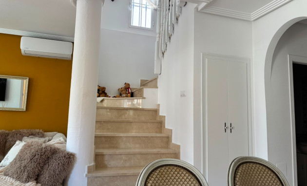 Herverkoop - Villa - El Raso - Guardamar del Segura