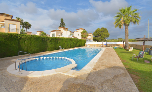 Herverkoop - Quad Villa - Algorfa - Montebello