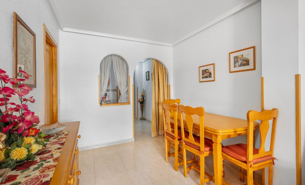 Herverkoop - Apartment - Torrevieja - Estacion de autobuses