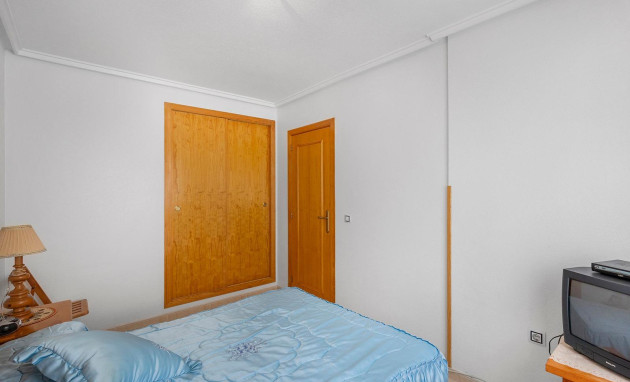 Herverkoop - Apartment - Torrevieja - Estacion de autobuses