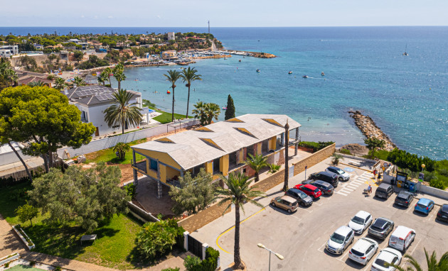 Herverkoop - Detached Villa - Orihuela Costa - Cabo Roig