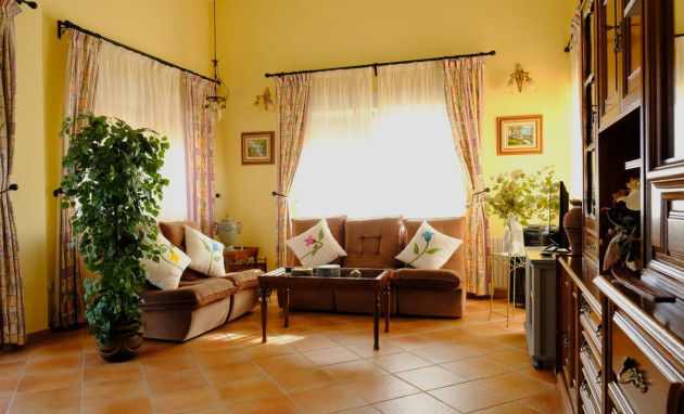 Herverkoop - Finca - Orihuela - Costa Blanca
