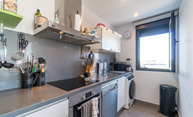 Herverkoop - Duplex Penthouse - Villamartín - La fuente
