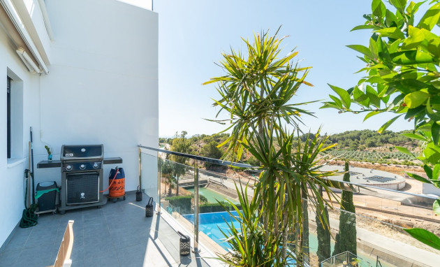Herverkoop - Duplex Penthouse - Villamartín - La fuente