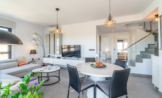 Herverkoop - Duplex Penthouse - Villamartín - La fuente