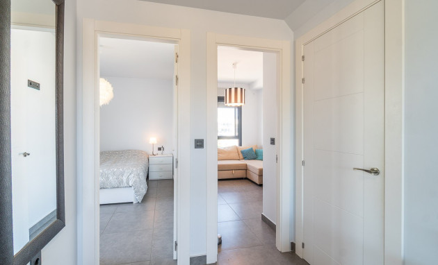Herverkoop - Duplex Penthouse - Villamartín - La fuente