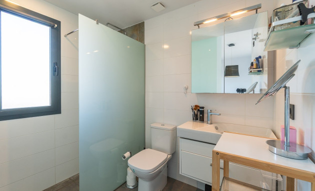 Herverkoop - Duplex Penthouse - Villamartín - La fuente