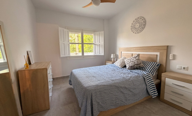 Resale - Apartment - Cabo Roig